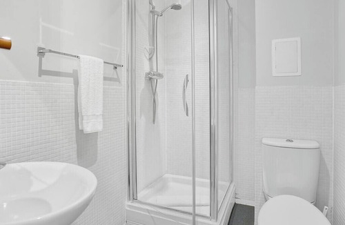 Coleman Street Apartment | Watling Street Residence 4