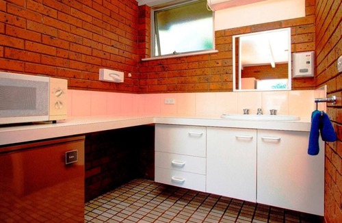 Seymour Hotel | Wattle Motel