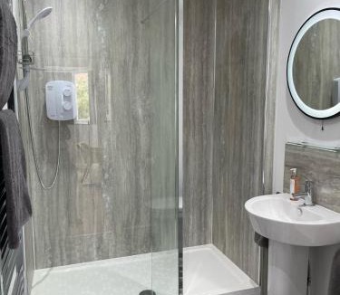 Bicester House | Watts Lodge