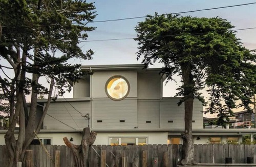 Opal Cliffs House | Wave House