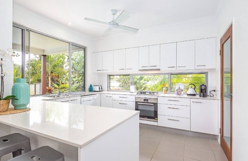 Woorim House | Wave Whisperer Retreat