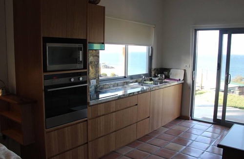 Scotts Head House | WAVEBREAKER Scotts Head