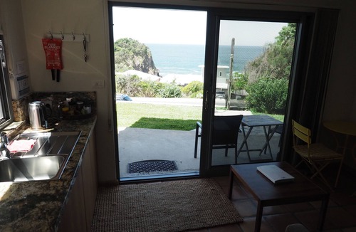 Scotts Head House | WAVEBREAKER Scotts Head