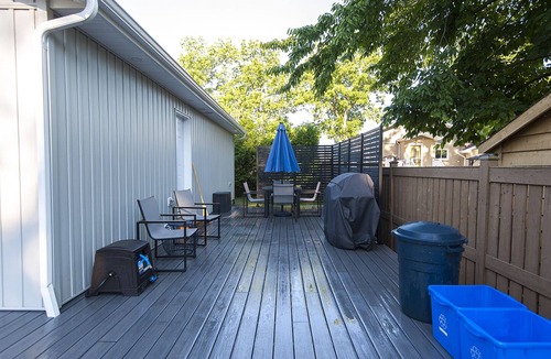 Ruthven House | WaveCrest Cottage -KINGSVILLE - Premium Comfort