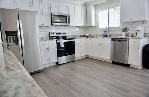 Long Bay Estates House | Wavecrest Grand with Pool Great for Groups