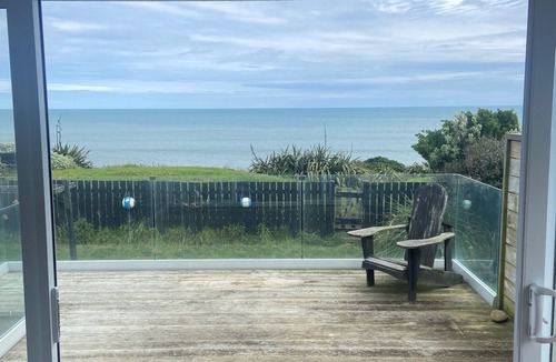 Waverley House | Waverley Beach Getaway