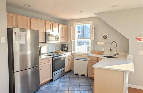 Block Island Apartment | Waverly Suite 3