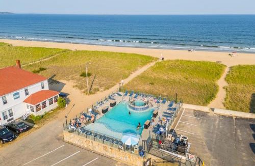 Old Orchard Beach Resort | Waves Oceanfront Resort