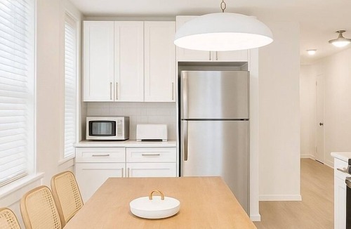 Neptune City Apartment | Waves & Warmth | Walk to Beach | Hot Tub