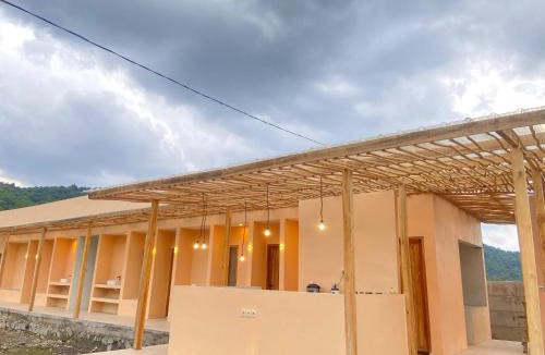Selong Belanak Hostel | Wavez Lombok Hostel