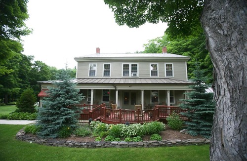 Middlebury Hotel | Waybury Inn