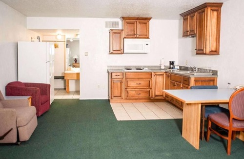 Woodward Hotel | Wayfarer Inn Woodward