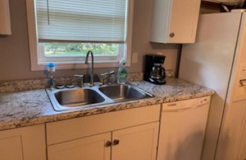 Waynesville House | Waynesville 3 Bedroom home, 8 minutes from base
