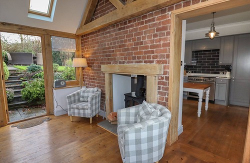 Craven Arms Cottage | Wayside House