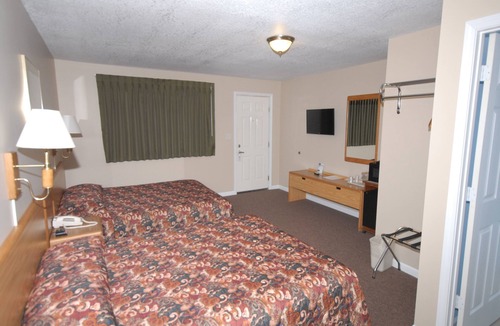 St Ignace Hotel | Wayside Motel
