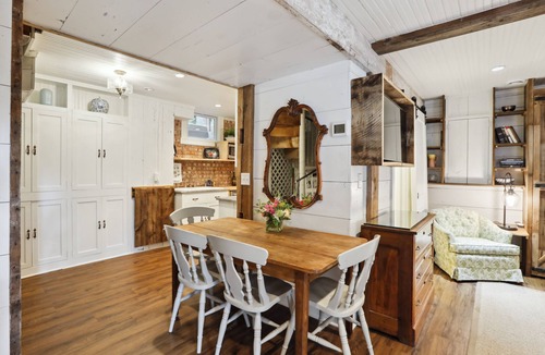 Navarre House | Wayzata Apartment - steps to lake and downtown