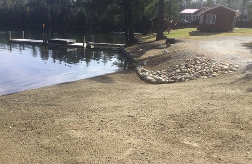 Desaulniers Cabin | We are an off grid resort with peace and tranquillity. Pet friendly.