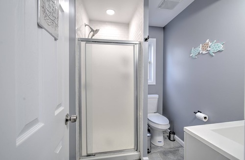 Keansburg House | We have a beach house with a full kitchen. Pet Friendly