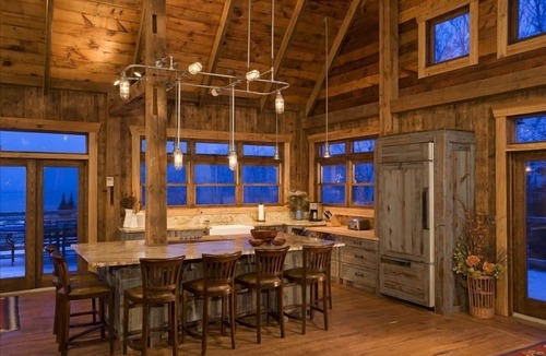 Maple Cabin | We have a few summer weeks left! Book now!