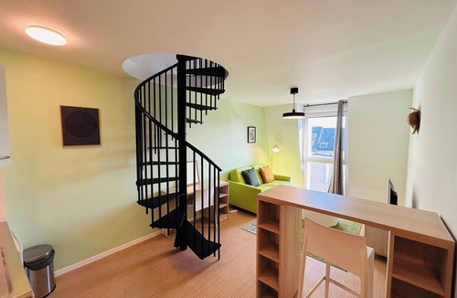 Barbatre Apartment | We Live In R - Duplex 504