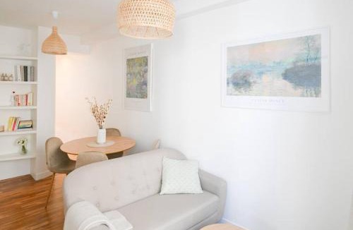 Saint-Gervais Apartment | We Parisian The Marais Cozy Home
