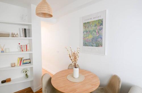 Saint-Gervais Apartment | We Parisian The Marais Cozy Home