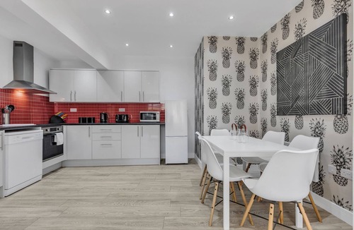 Loughborough Apartment | We Stay Baxter Gate 3 Bedroom Apartment