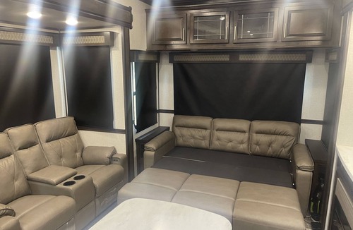 Buna RV Rental | We tow to your Destination within 75 Miles of Buna TX. 77612