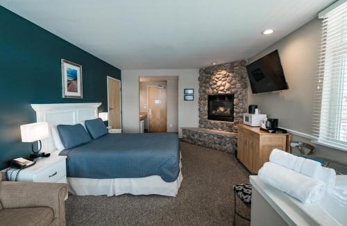 Montague Hotel | Weathervane Inn