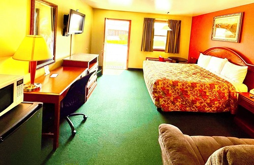 Witmer Hotel | Weathervane Motor Court