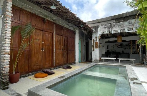 Yogyakarta House | Weave & Woof Stay