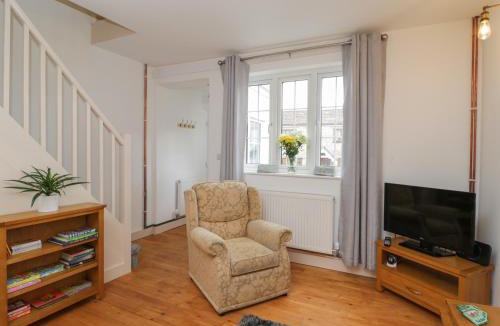 Cam House | Weavers Cottage