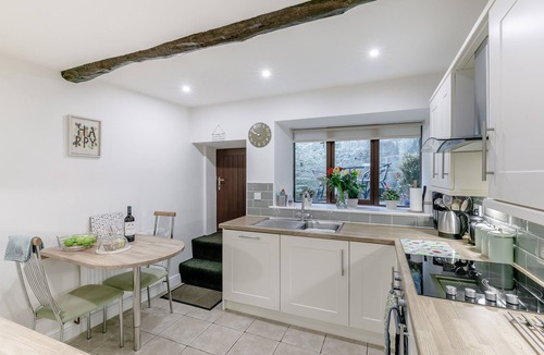 Heptonstall Cottage | WEAVERS COTTAGE, pet friendly, with open fire in Heptonstall