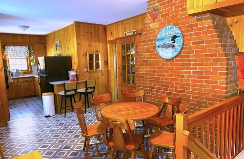 Franklin House | Webster Lake Retreat for Nature and Water Lovers