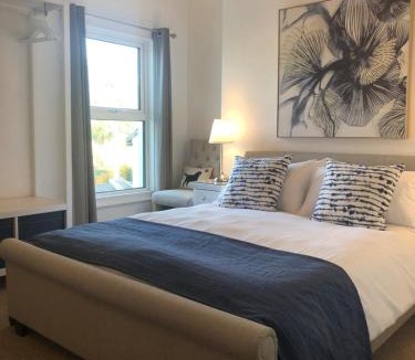 Salisbury Bed & Breakfast | Websters Bed & Breakfast