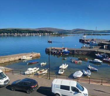 Millport Apartment | Wee Harbour View