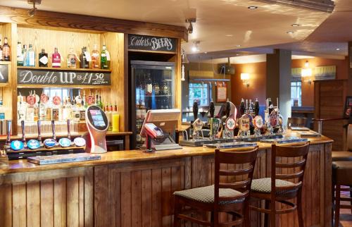 Charvil Hotel | Wee Waif by Greene King Inns