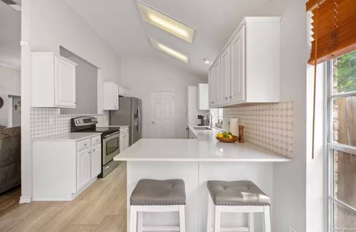 San Antonio House | Weekday + Weekend Deals · Family Stay · Patio