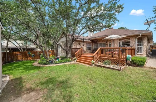 San Antonio House | Weekday + Weekend Deals · Family Stay · Patio
