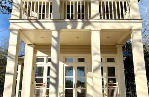 Pisgah House | Weekend at Tiffany’s