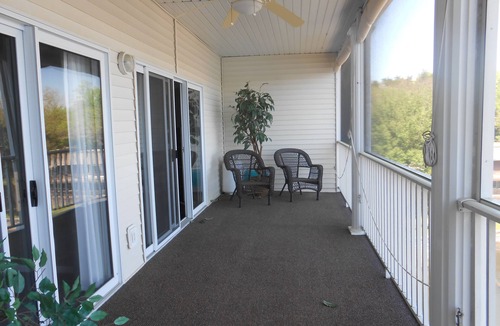 Sunrise Beach House | Weekend Getaway At A Great Condo