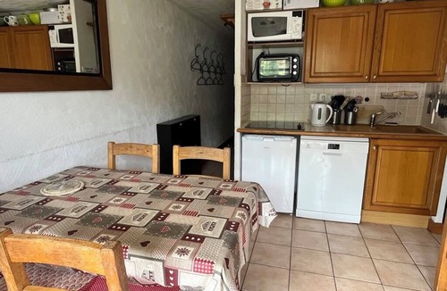 Mont-de-Lans Apartment | Weekly apartment for 4 people (5 max)