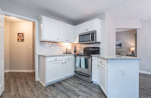 Silver Creek House | Weekly Rates: Serene 3BR Home on Expansive Grounds