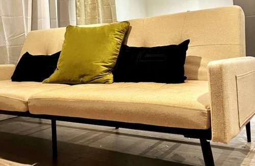 Hemel Hempstead Apartment | Weekly Stays Welcome | 1 Bed Duplex | Sleeps 3