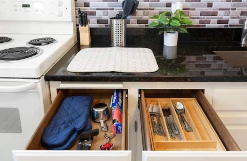 West Hartford House | WeHa Penthouse w/Private Deck