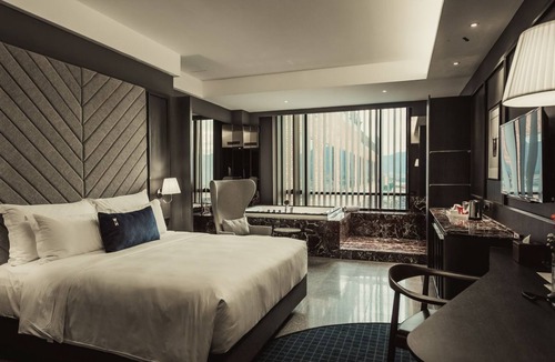 Taman Istana Hotel | WEIL Hotel