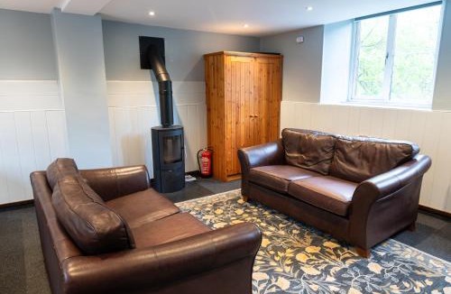 Chapel Stile House | Weirside