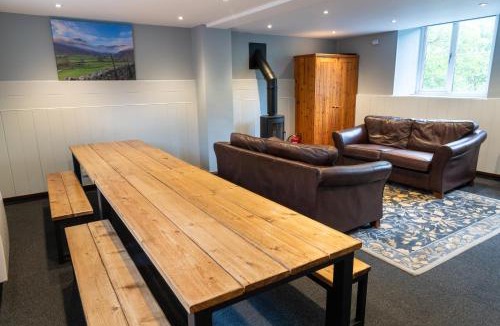 Chapel Stile House | Weirside