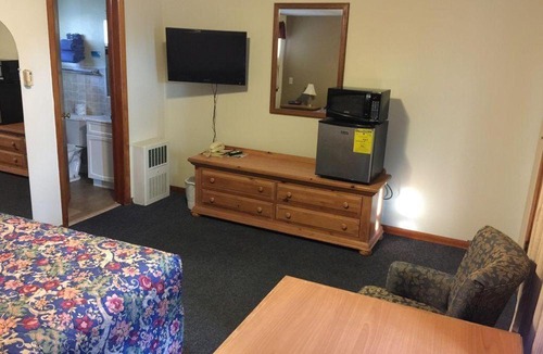 La Crosse Hotel | Welch Motel