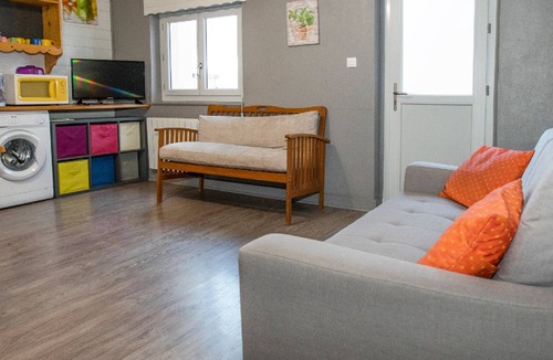 Jassat House | Welcome to Genets du Sancy